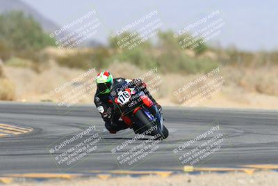 media/Oct-19-2024-CVMA (Sat) [[7df39c5a0d]]/Race 4-Formula Middleweight/